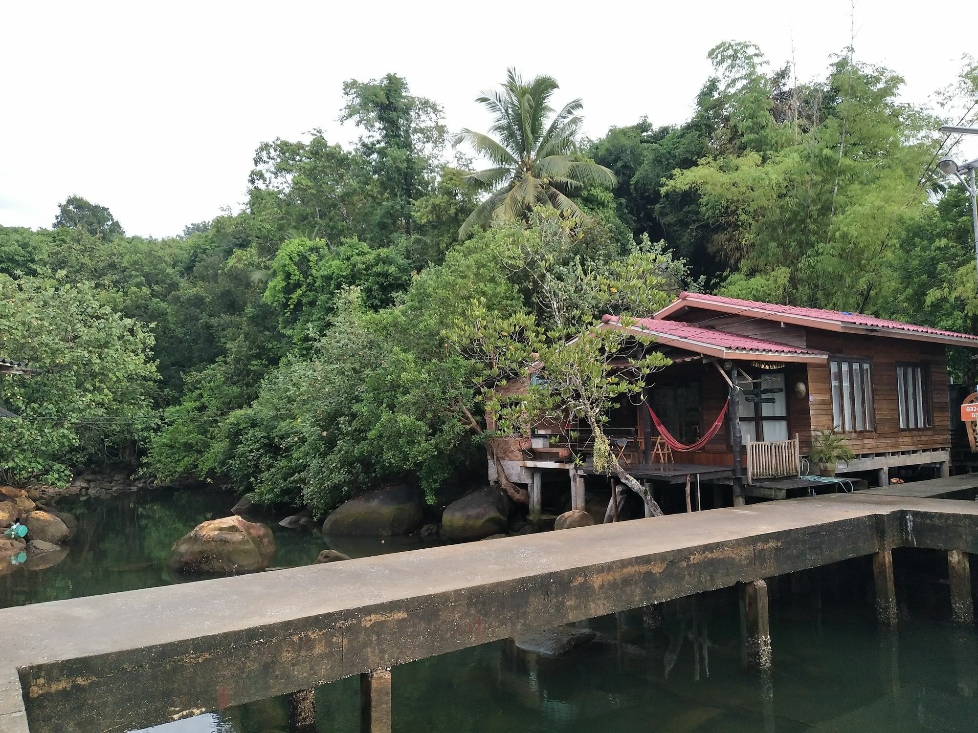 Ban Raw Homestay Ko Kut 외부 사진